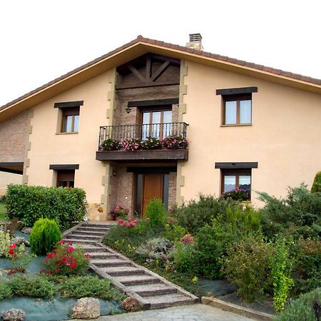 El Chalet Del Golf Urturi Zewnętrze zdjęcie