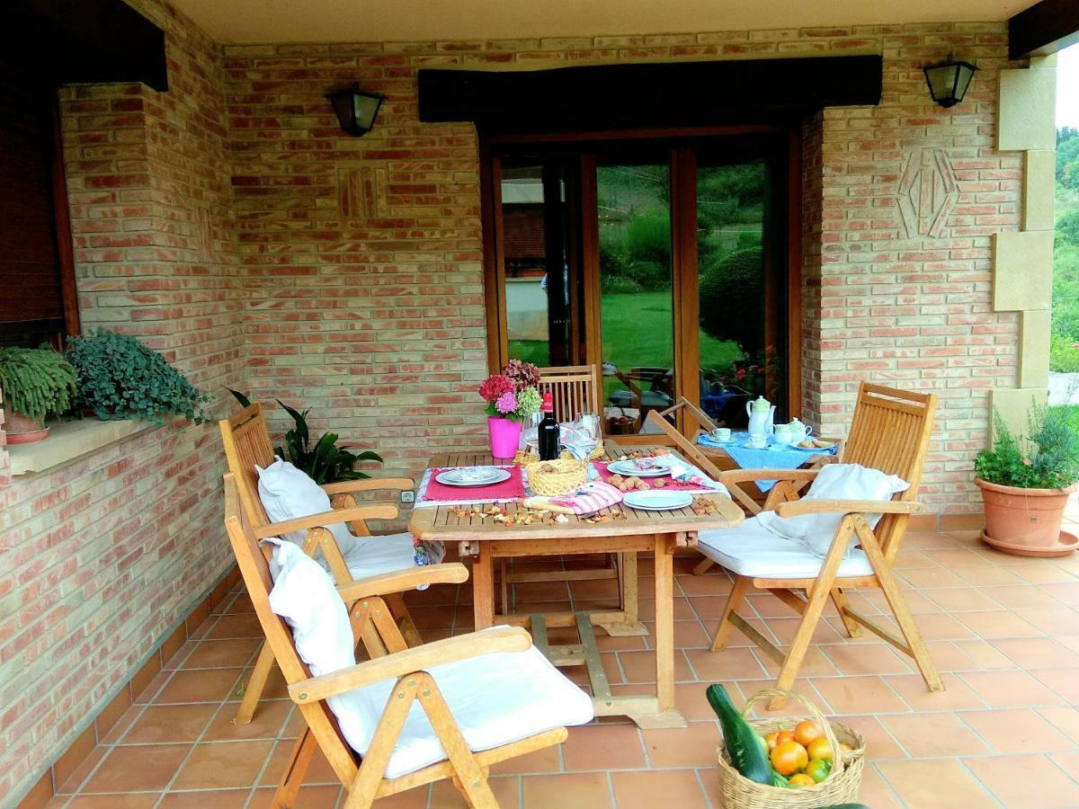 El Chalet Del Golf Urturi Zewnętrze zdjęcie